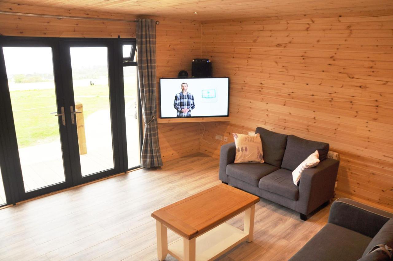 Foyle View Cabin Greencastle  Dış mekan fotoğraf